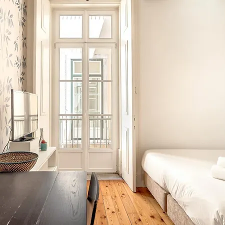 Downtown Riverside By Homing Apartment