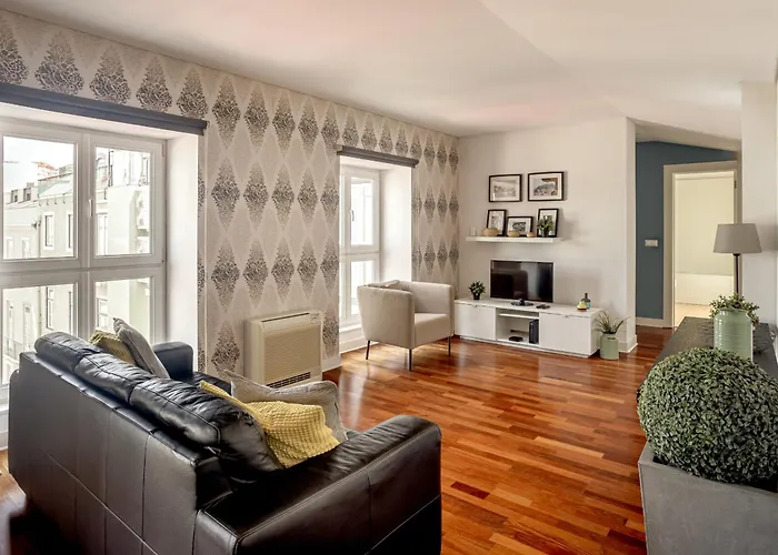 Downtown Riverside By Homing *