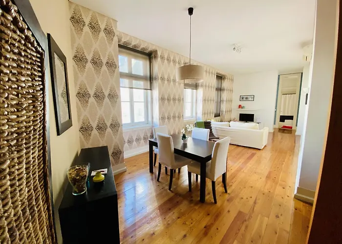 Downtown Riverside By Homing Apartmán *