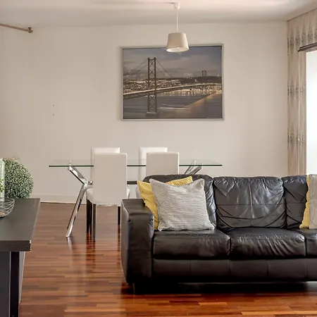 Apartman Downtown Riverside By Homing