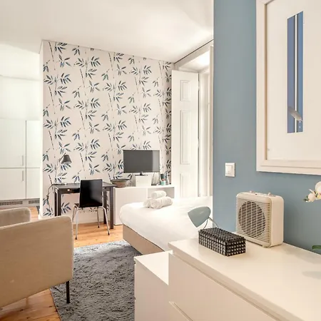 Downtown Riverside By Homing Apartman *