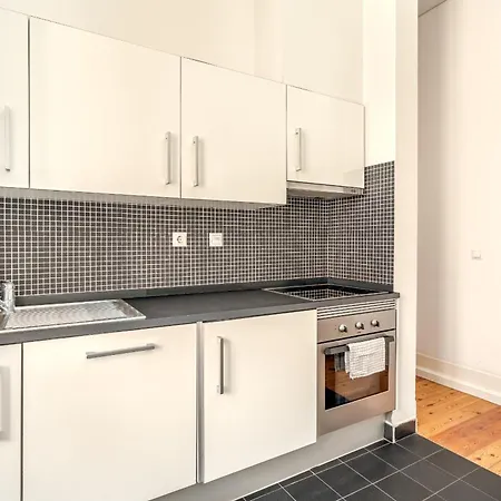 Downtown Riverside By Homing Apartman