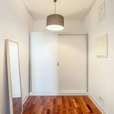Apartment Downtown Riverside By Homing