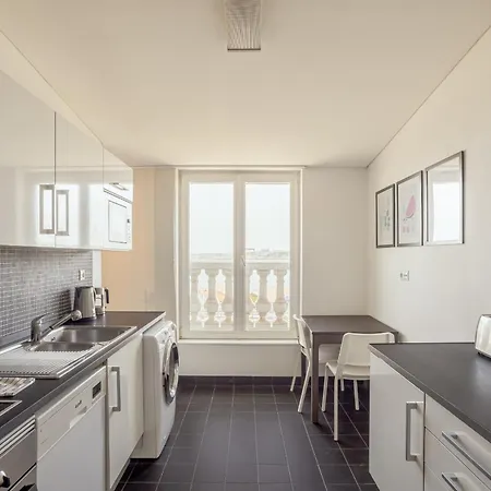 Apartment Downtown Riverside By Homing *