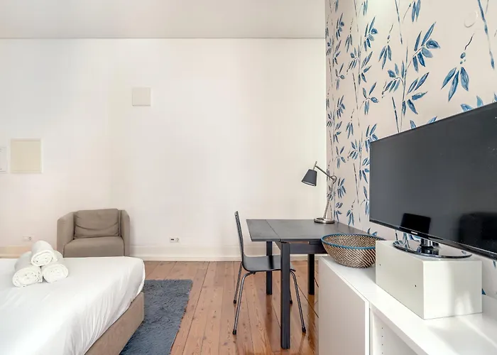 Downtown Riverside By Homing Lissabon