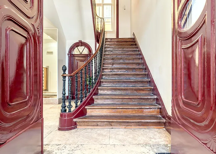 Downtown Riverside By Homing Lissabon