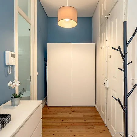 Downtown Riverside By Homing *