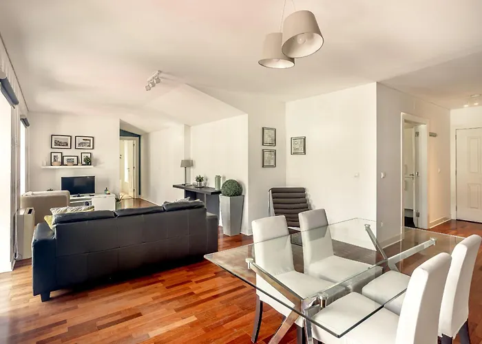 Apartament Downtown Riverside By Homing